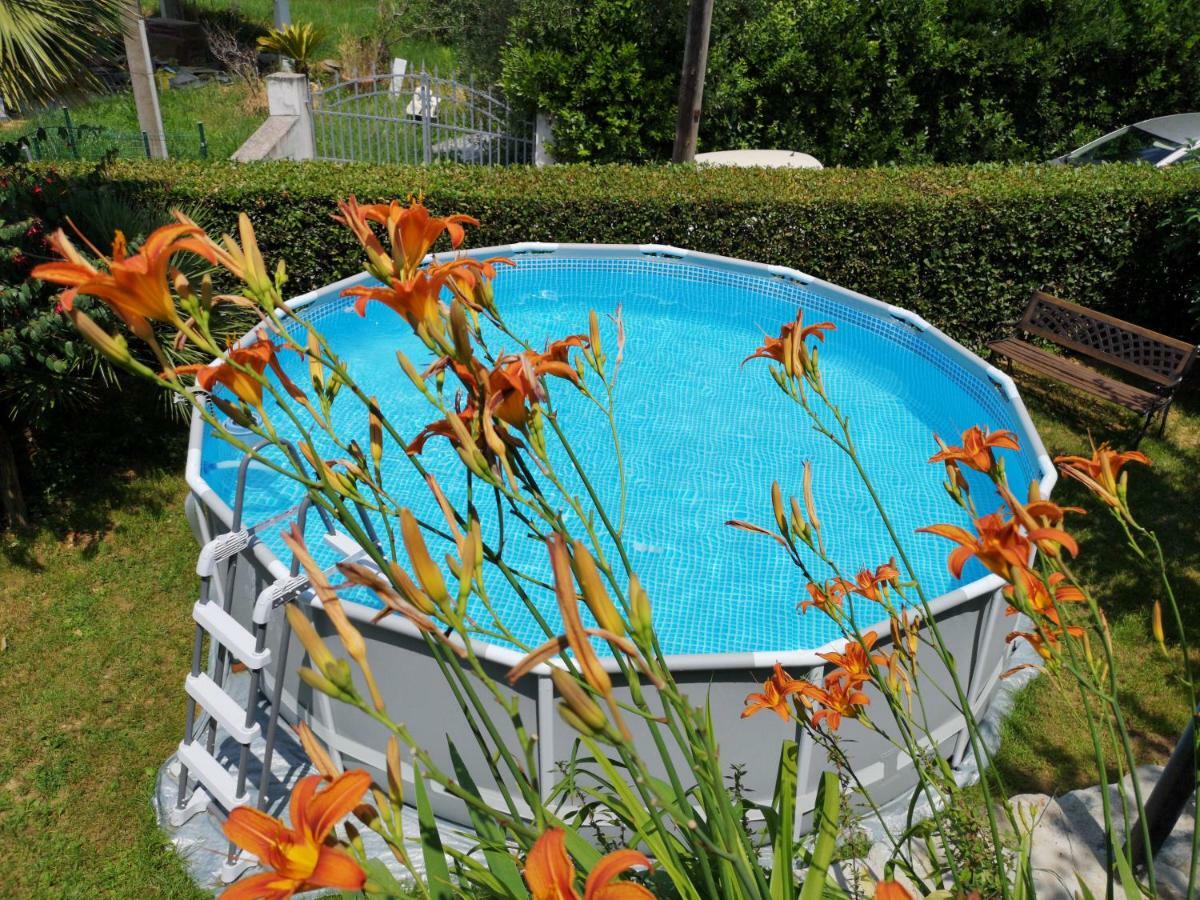 Вилла Parte Di Casa Con Giardino E Piscina Пьетразанта Экстерьер фото